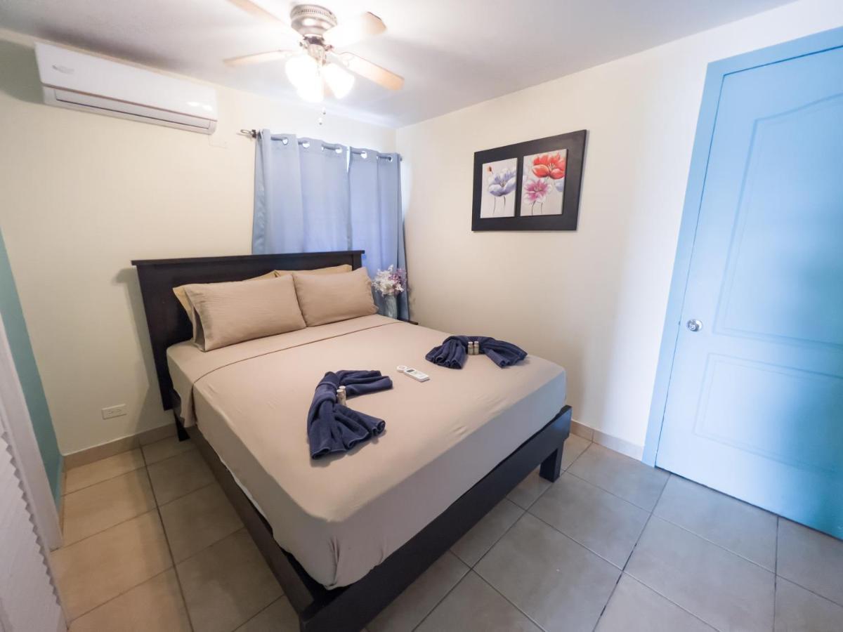 Aqua Lounge Vandrerhjem Bocas del Toro Eksteriør bilde